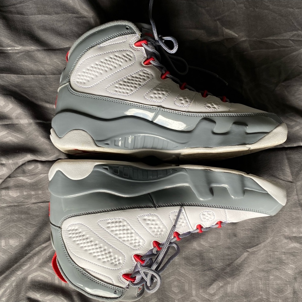 Jordan 9 men’s shoes - Picture 7 of 9
